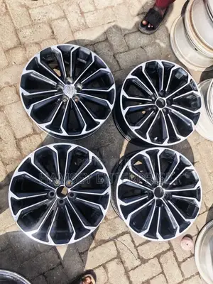 2015 Toyota Corolla Rim 17