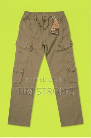 Men’s Classic Straight-Leg Cargo Pants – Premium Khaki Brown Trousers