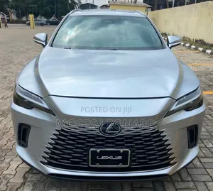 Lexus RX 2025 Silver