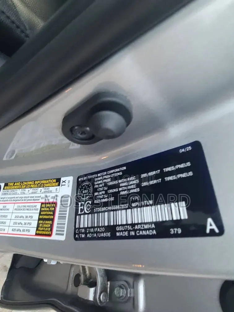 Lexus RX 2025 Silver