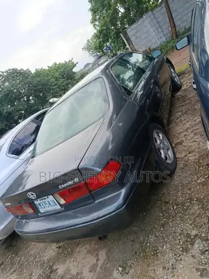 Toyota Camry 2002 Gray