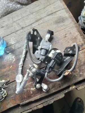 Lifting Sensor for Lx570 Back