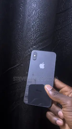 Apple iPhone X 64 GB Black