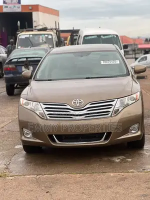 Toyota Venza AWD 2012 Brown