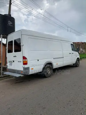 Mercedes-Benz Sprinter 2006 White
