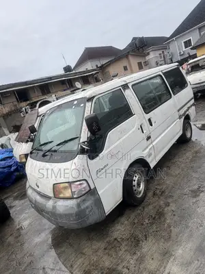 Mazda Bongo 2005 White