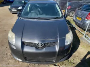 Toyota Auris 2012 Gray