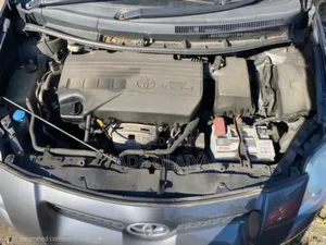 Toyota Auris 2012 Gray