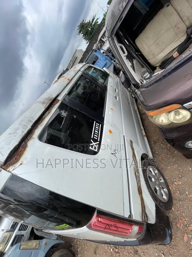 Suzuki Every 2012 White
