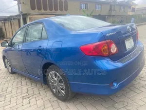 Toyota Corolla 2009 Blue
