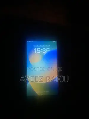 Apple iPhone 8 64 GB Gray