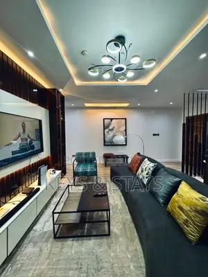 Luxury 2 Bedroom Penthouse House