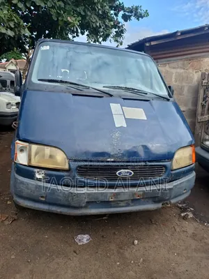 Ford Transit 2000 Blue