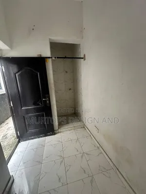 1bdrm Shared Apartment in Occen Harbor, Lekki Phase 2 for rent