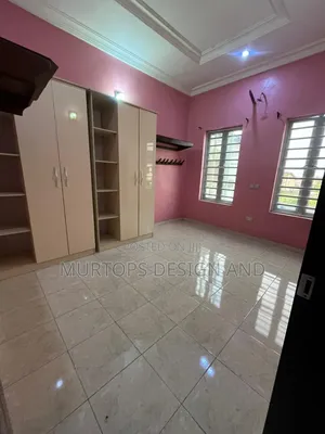 Studio Apartment in Thomas Estate for rent