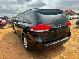 Toyota Sienna LE 7 Passenger Mobility 2012 Black