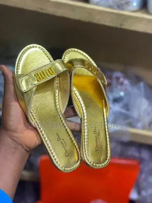 Female Slippers