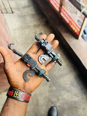Dodge ,Chrysler,jeep Wrangler Camshaft Position Sensors V6 Engine