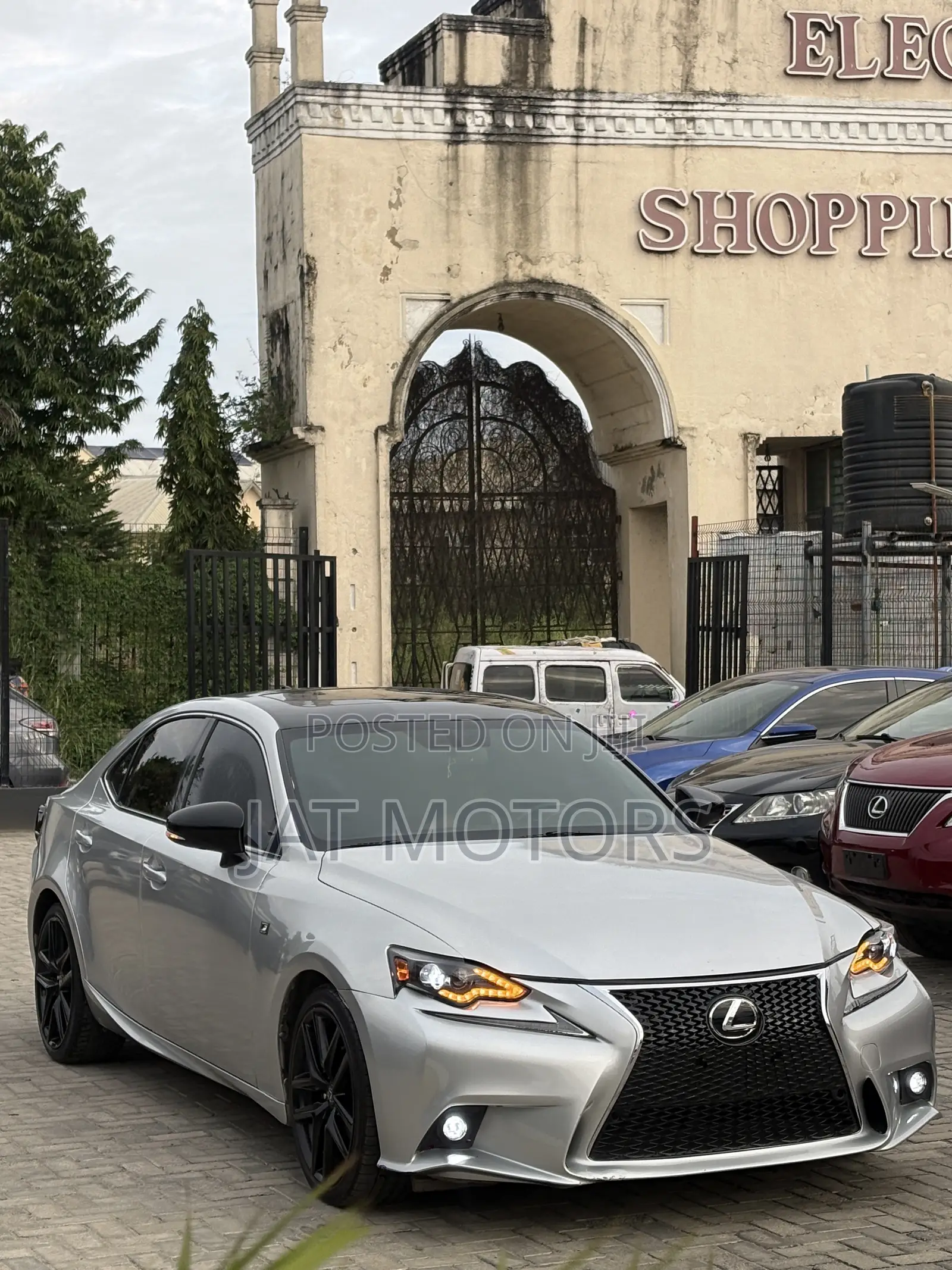 Lexus IS 250 2015 Silver