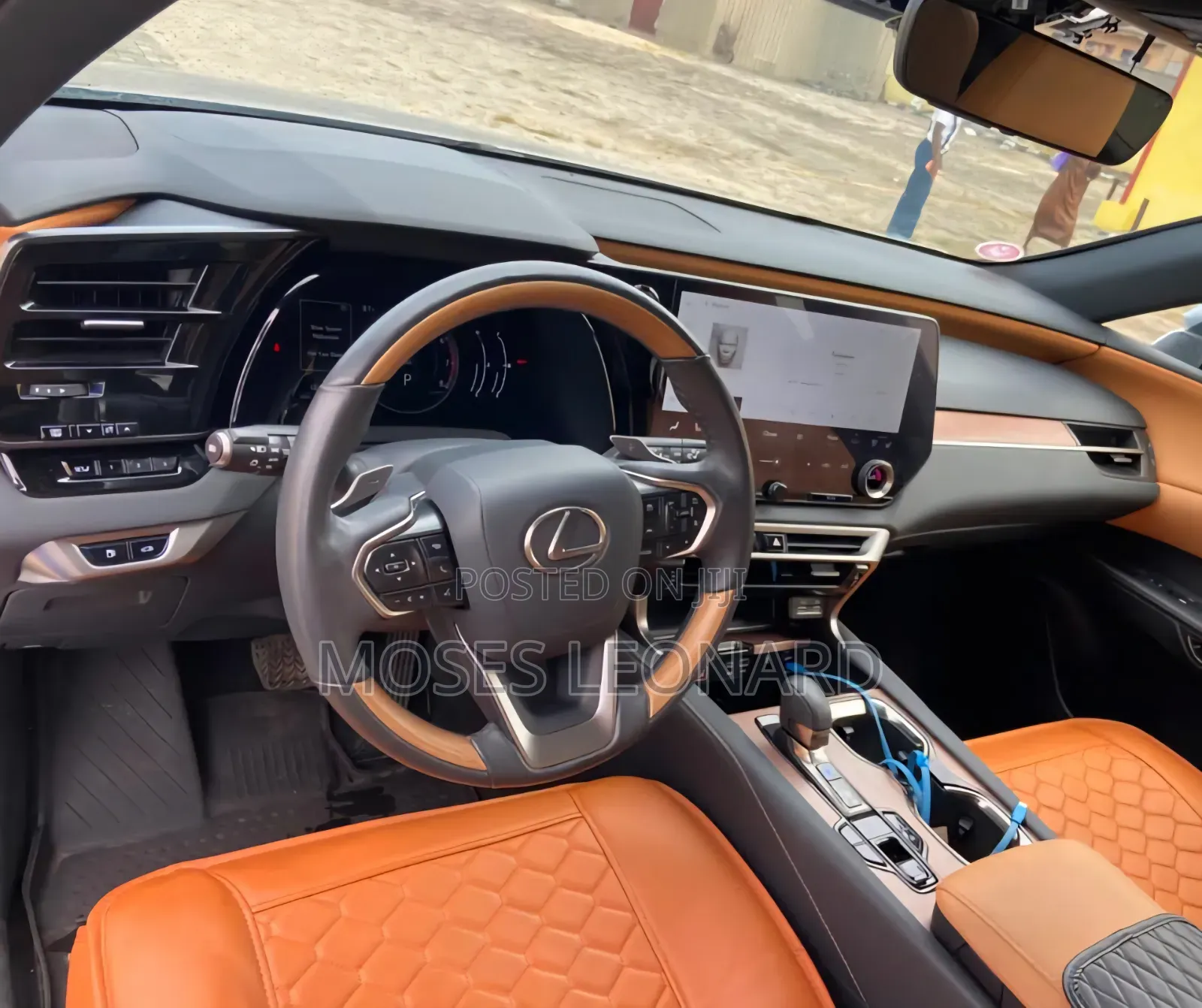 Lexus RX 2025 Silver