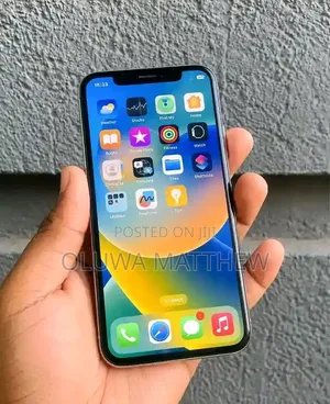 Apple iPhone XS Max 64 GB White