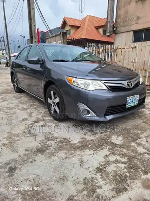 Toyota Camry 2013 Gray