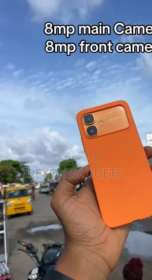 New Infinix Smart 20 128 GB Orange
