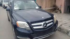 Mercedes-Benz GLK-Class 2015 Blue