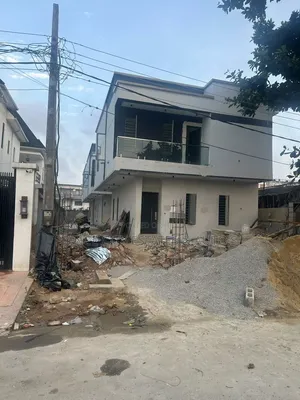 3bdrm Duplex in Eric Moore Close, Bode Thomas for sale