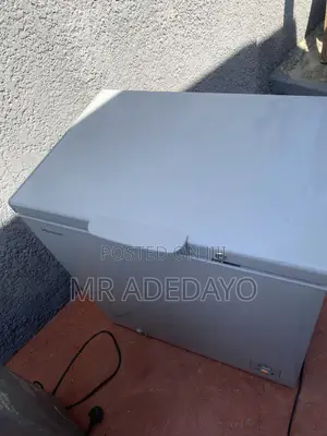 Neatly Used 198l Chest Freezer