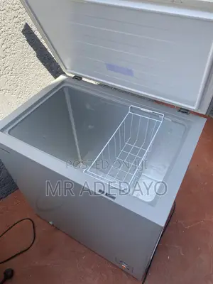 Neatly Used 198l Chest Freezer