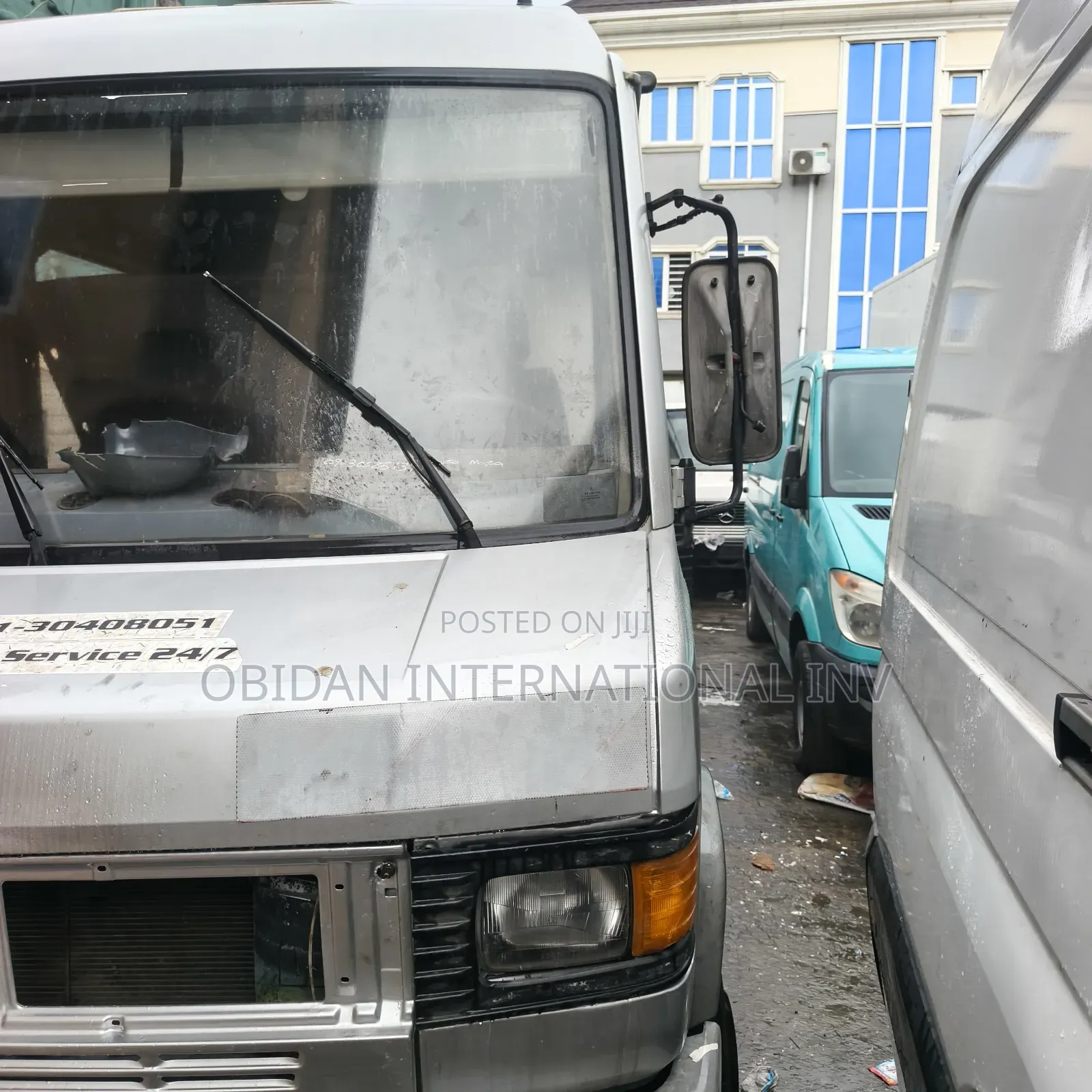 Mercedes-Benz 814D 1998 Silver