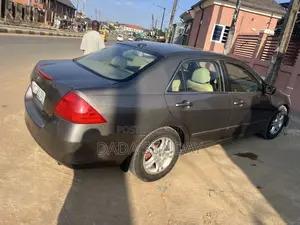 Honda Accord 2007 Gray