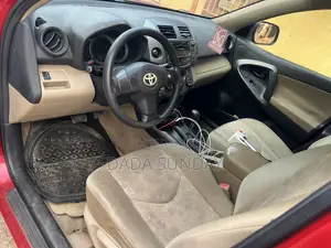 Toyota RAV4 2007 Red