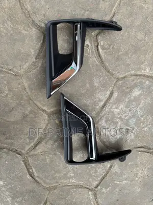 Land Cruiser Foglight Cover