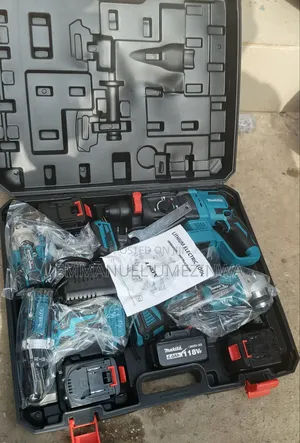 Makita 4 in 1 Combo