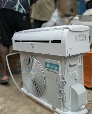 Hisense 1.5HP Inverter Split Unit Air Conditioner (100% Copper)