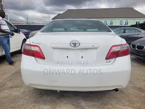 Toyota Camry 2008 White