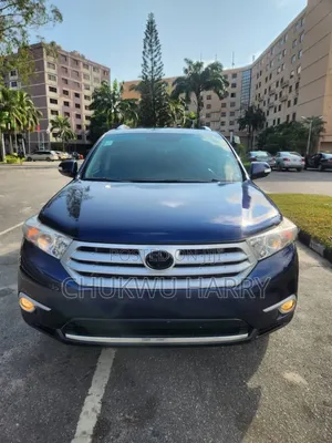 Toyota Highlander 2013 Blue