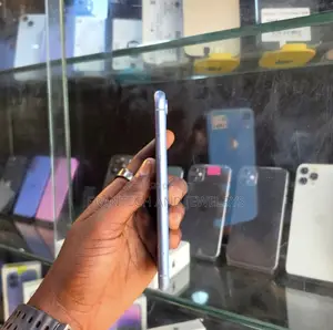 Apple iPhone XR 64 GB Blue