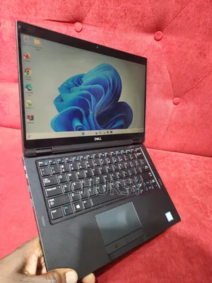 Laptop Dell Latitude 7390 2-in-1 8GB Intel Core i5 SSD 256GB