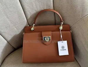 Versse Bag Shoulder Bag
