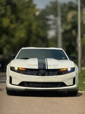 Chevrolet Camaro 2020 White
