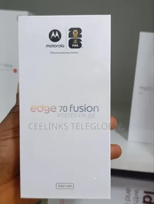 New Motorola Edge 70 Fusion 256 GB Gold