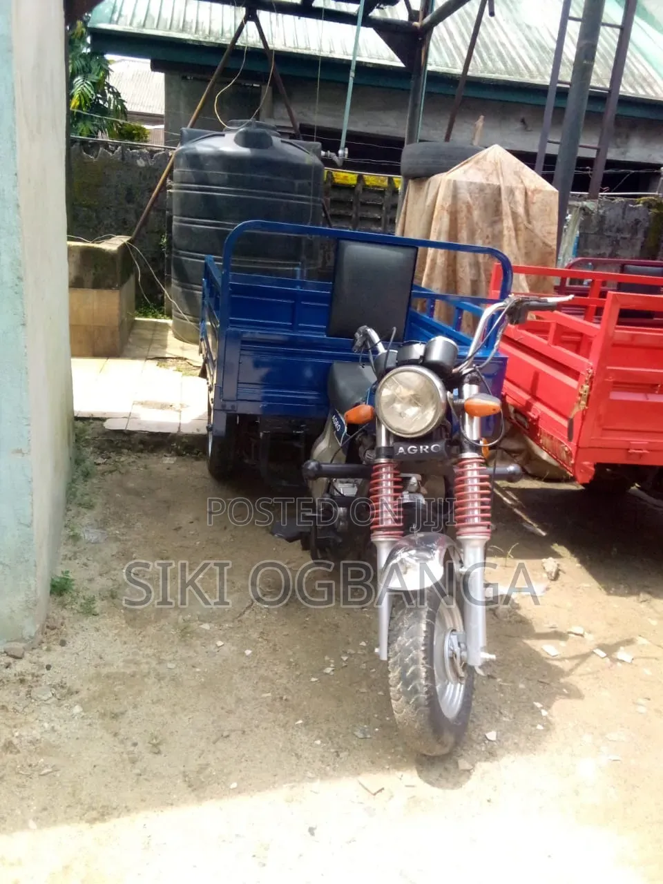 Qlink Axon 50 2012 Blue
