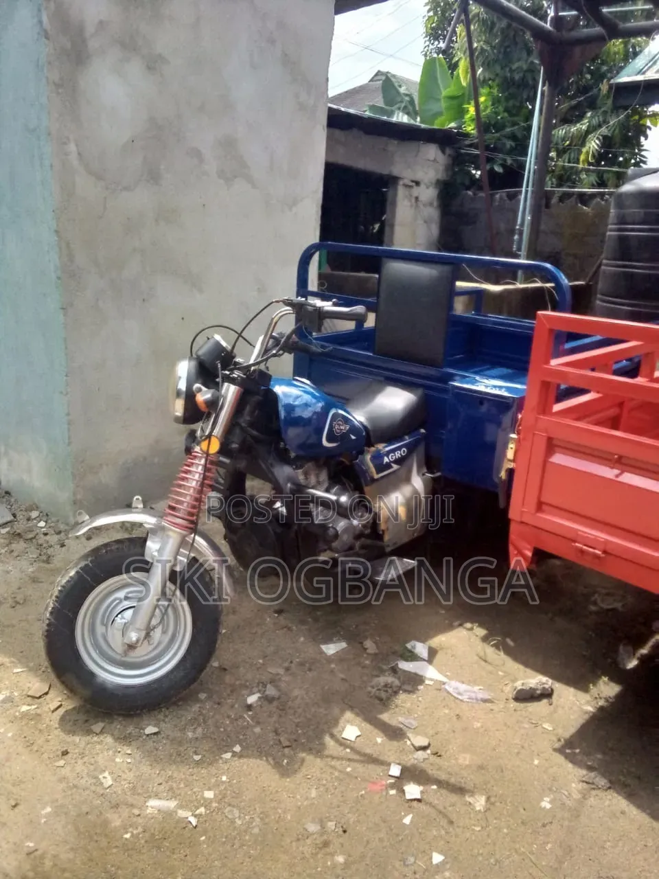 Qlink Axon 50 2012 Blue
