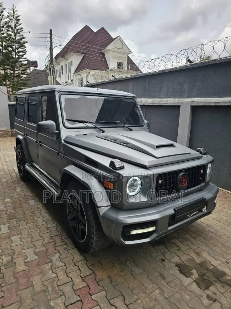 Mercedes-Benz G-Class 2010
