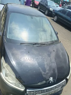 Peugeot 208 2014 Black