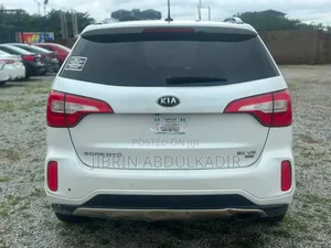 Kia Sorento Limited 4dr SUV AWD (3.3L 6cyl 6A) 2015 White