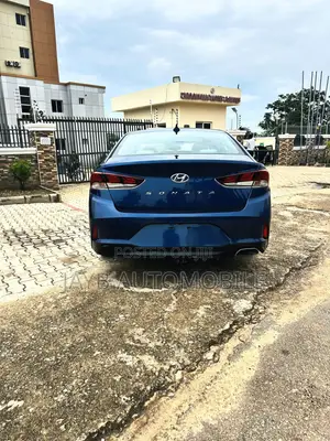 Hyundai Sonata 2018 Blue